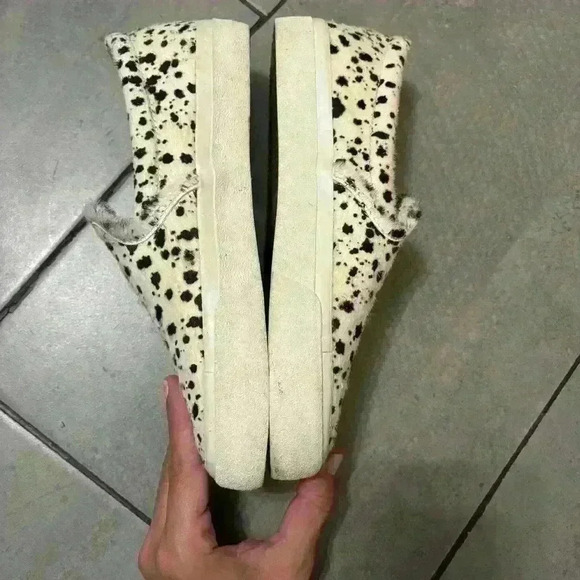 Madewell Sidewalk Slip-On Sneakers in Spatter-Painted Calf Hair Women’s Size 7 - Picture 6 of 9